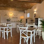 La Corte Country Guest house 4*